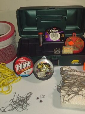 Vintage Fisherman's Lot Plano Model 1001 W Brass Latch, Hooks, String & More!